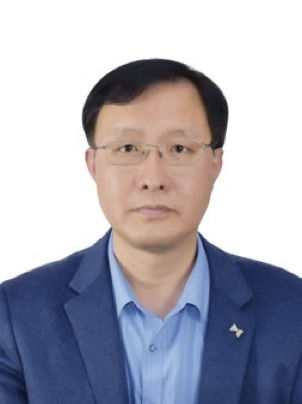 张福昌